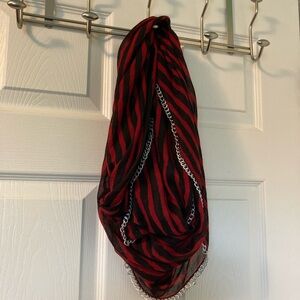 Betsey Johnson Red + Black Striped Infinity Scarf | vintage y2k